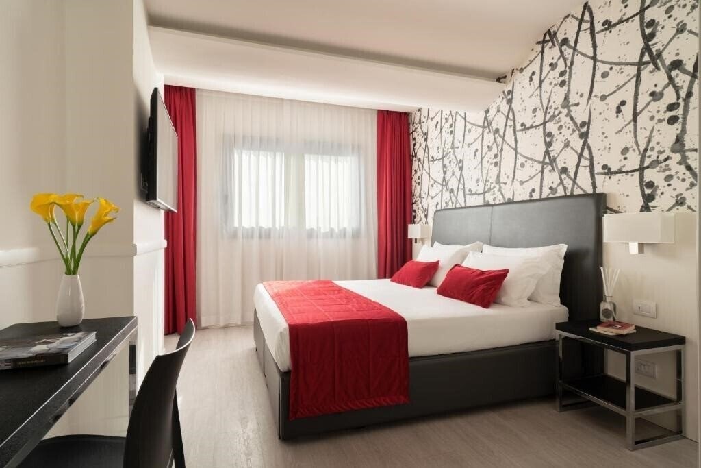 Готель American Palace Eur 4*