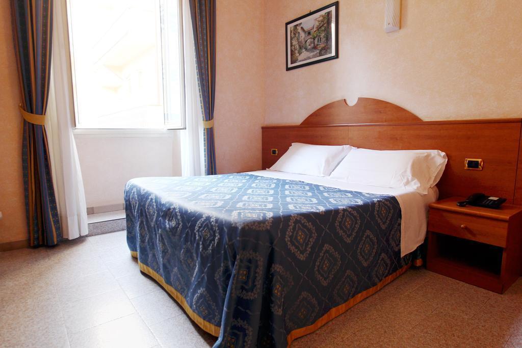 Готель Baltic Hotel 3*