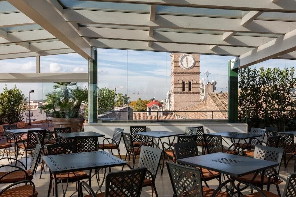 Отель Domus Sessoriana 3*