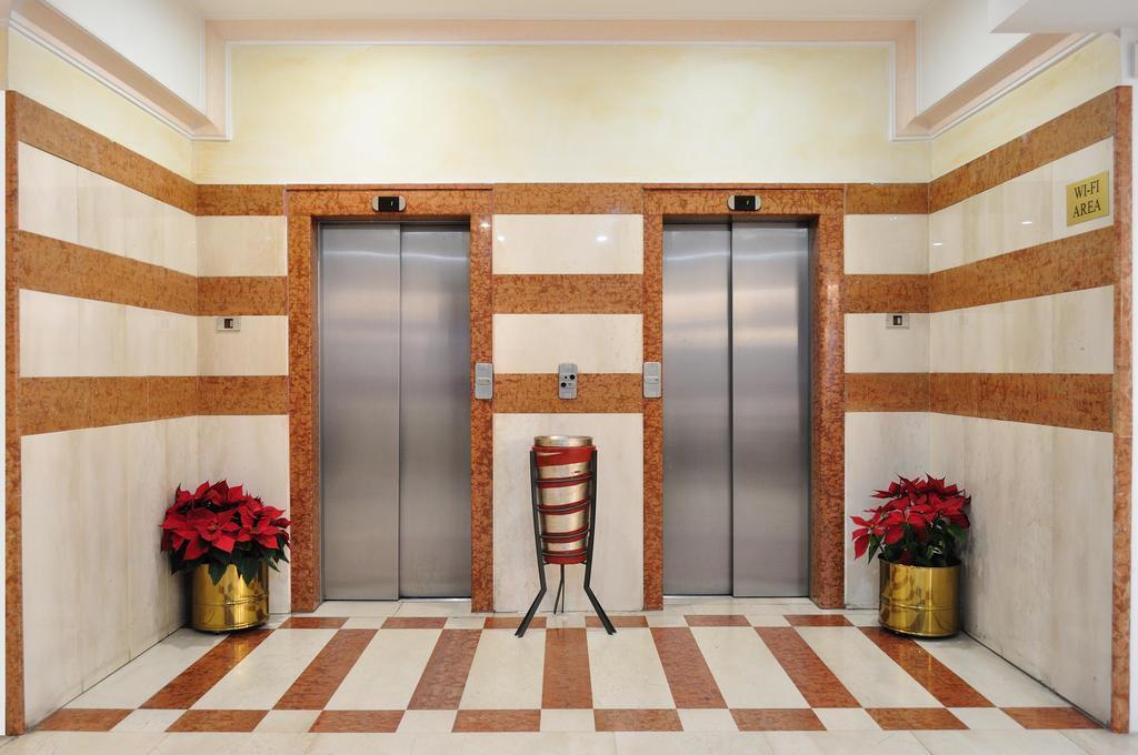 Фотографія Oly Hotel 4*