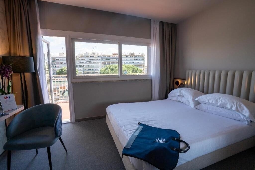 Фото Oly Hotel 4*