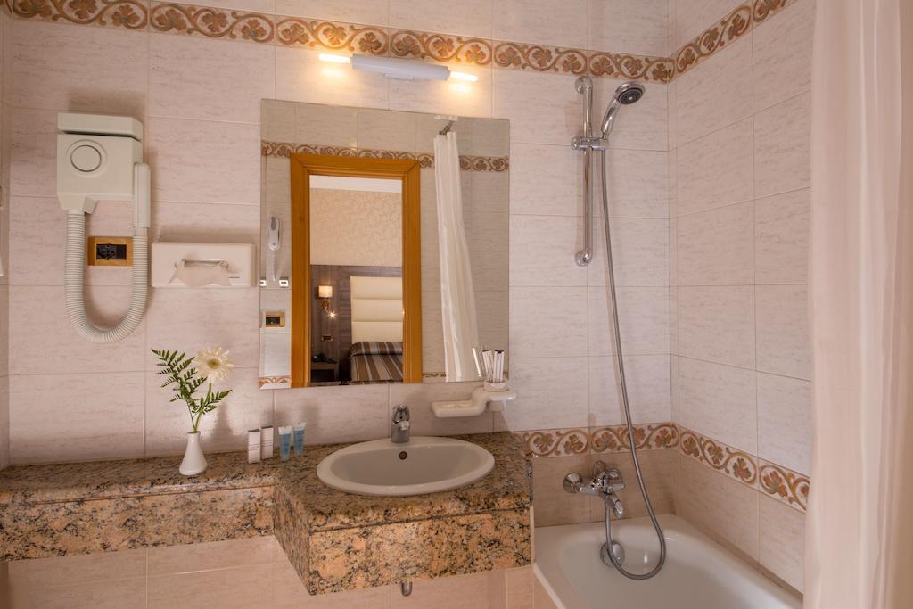 Картинка Ranieri 3*