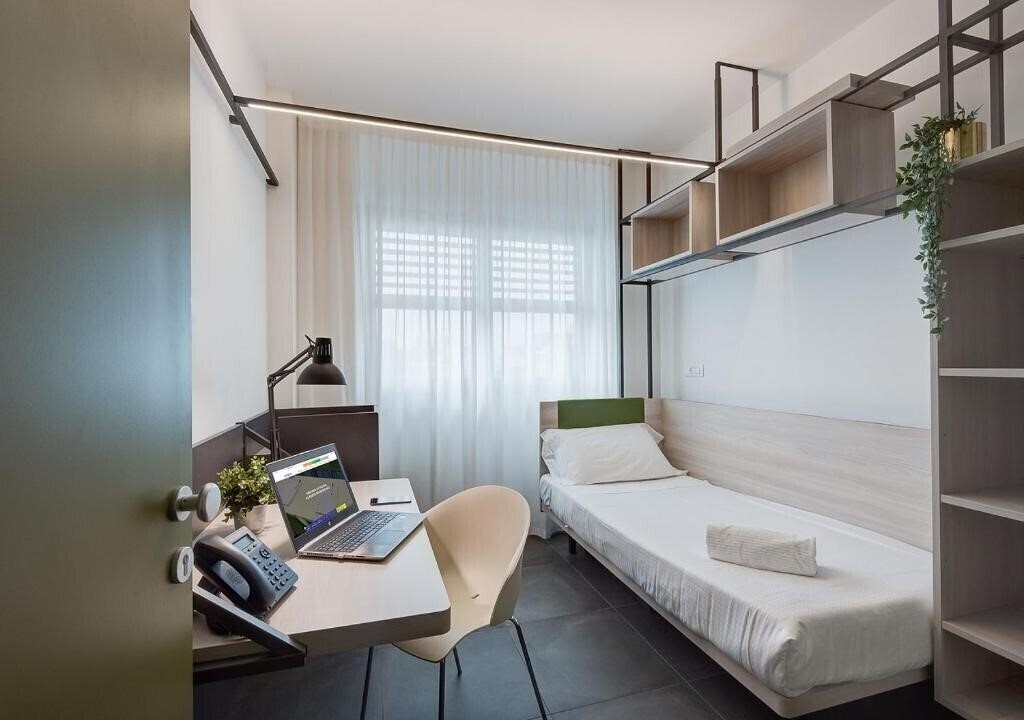 Фото Camplus Guest Roma 4*