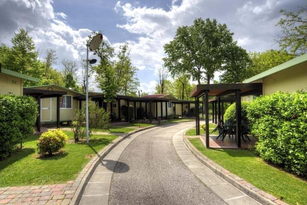 Картинка Flaminio Village Bungalow Park 4*
