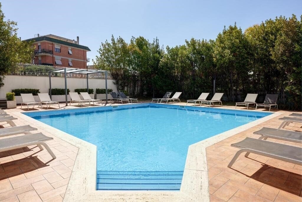 Изображение Hotel Roma Tor Vergata 4*