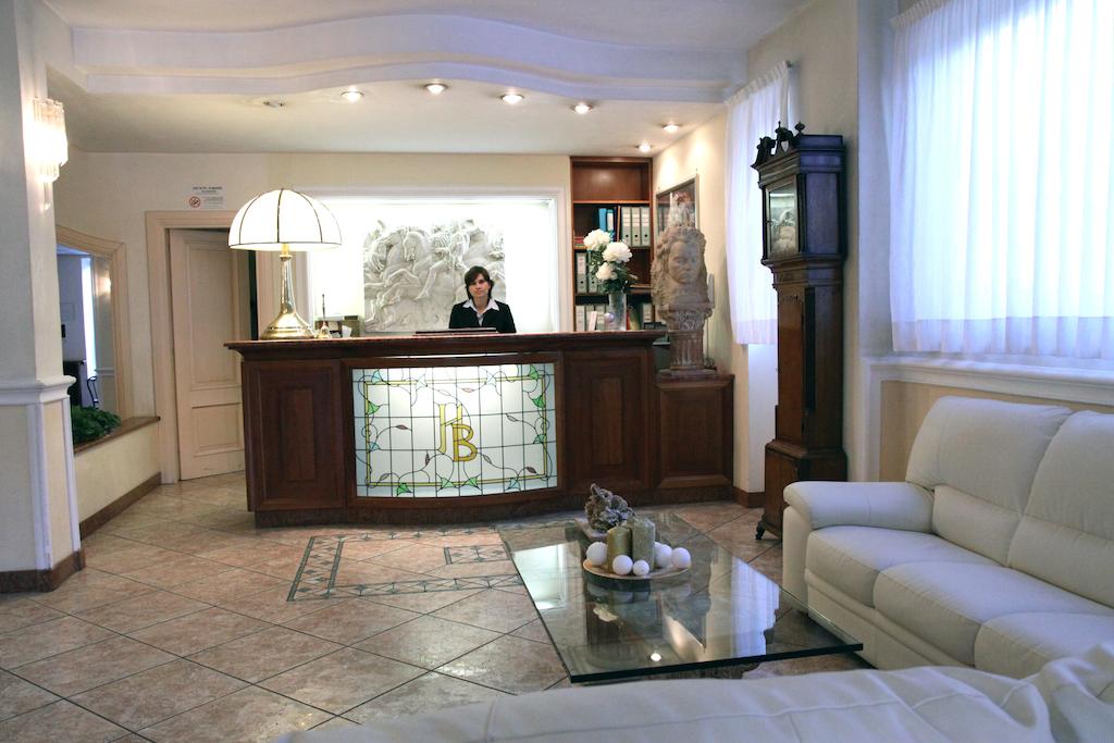 Готель Beethoven 3*