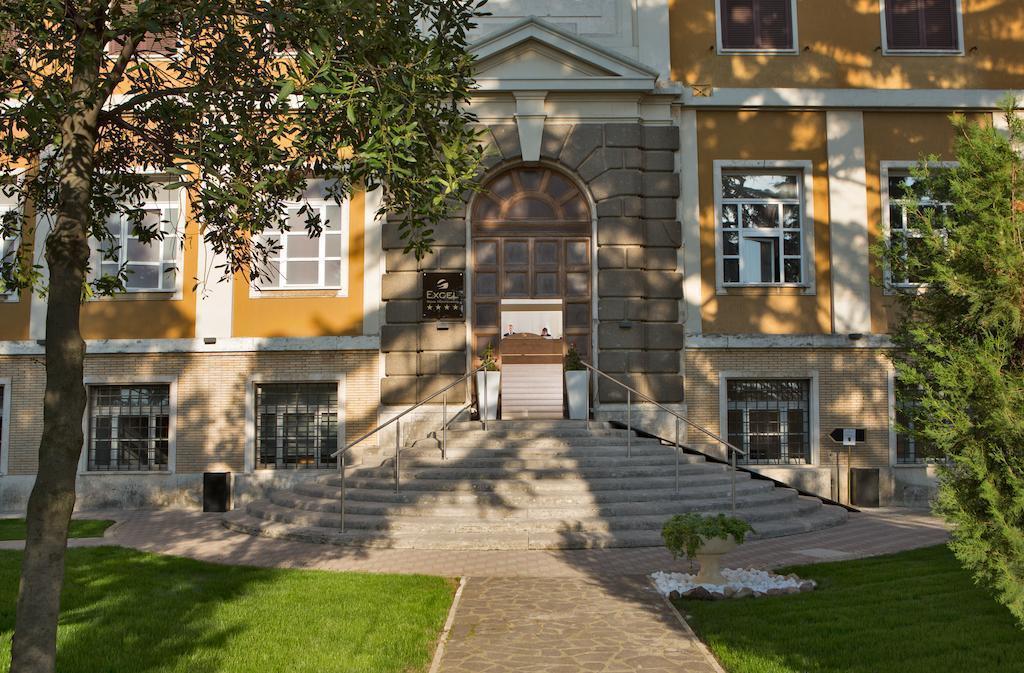 Готель Excel Roma Montemario 4*