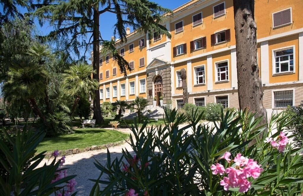 Отель Excel Roma Montemario 4*