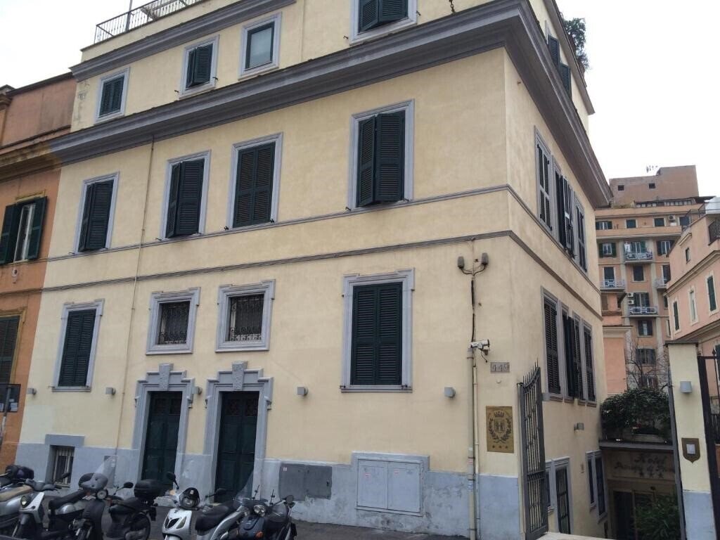 Отель Principe Di Piemonte 3*