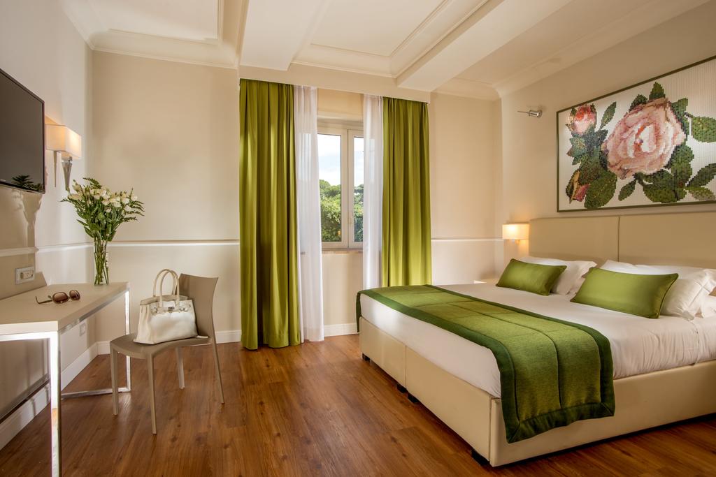 Готель Cristoforo Colombo 4*