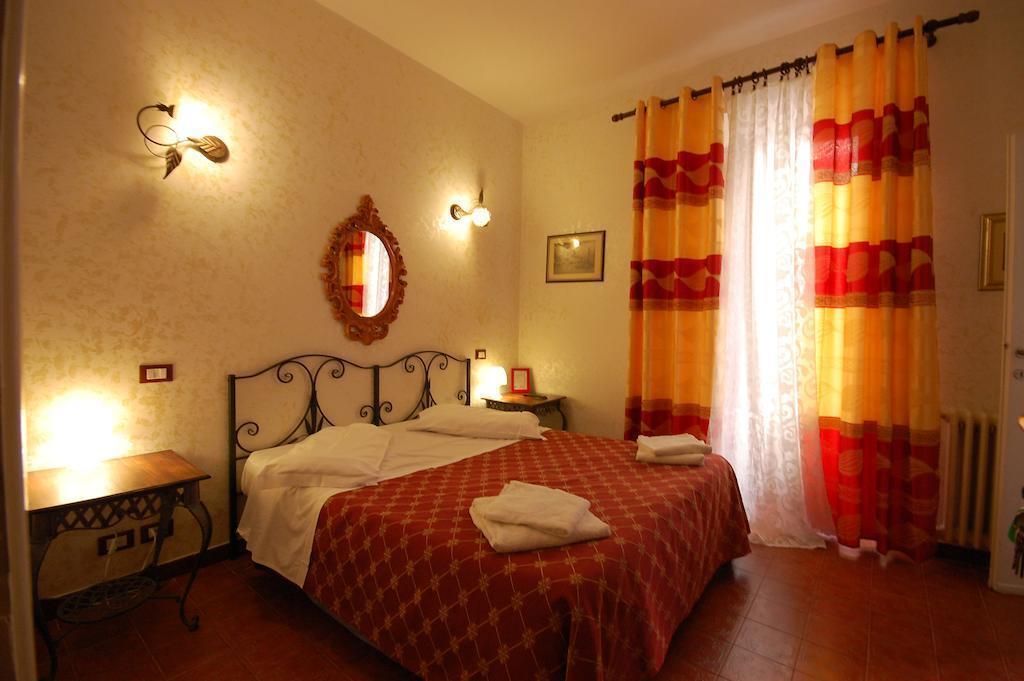 Готель Alexis 2*