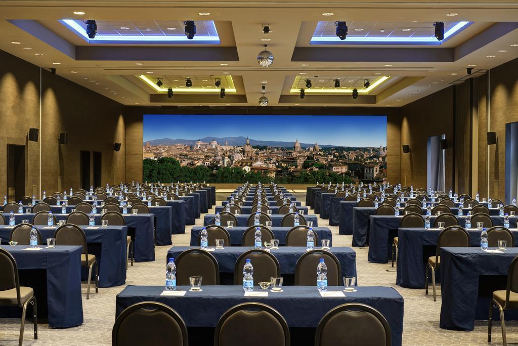 Фотографія A.Roma Lifestyle Hotel 4*