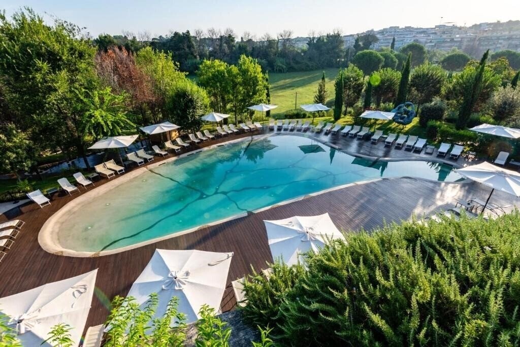 Отель A.Roma Lifestyle Hotel 4*