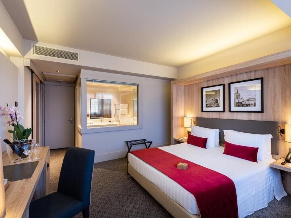 Фото A.Roma Lifestyle Hotel 4*