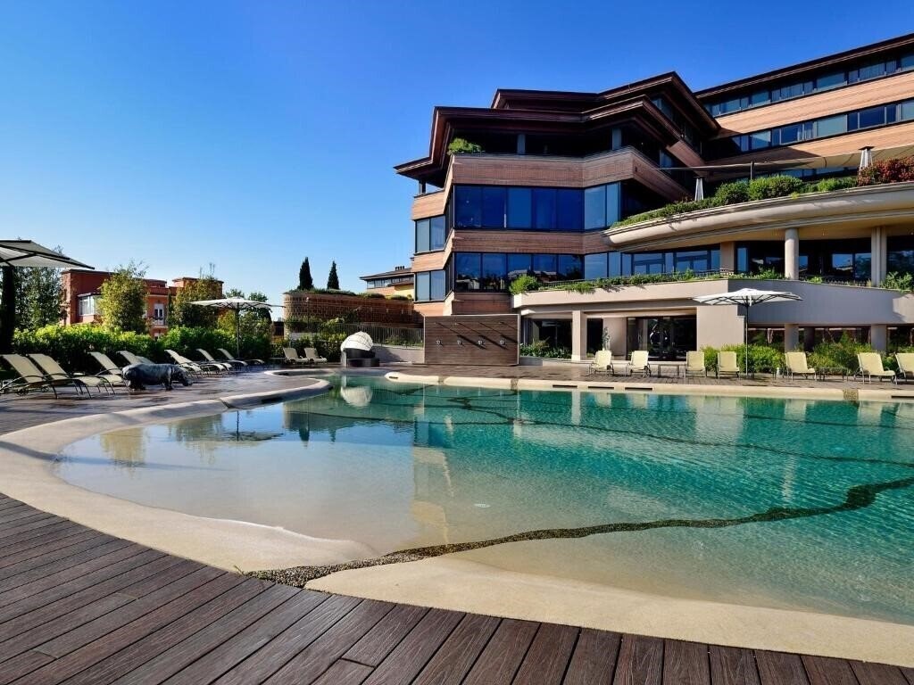 Фотография A.Roma Lifestyle Hotel 4*
