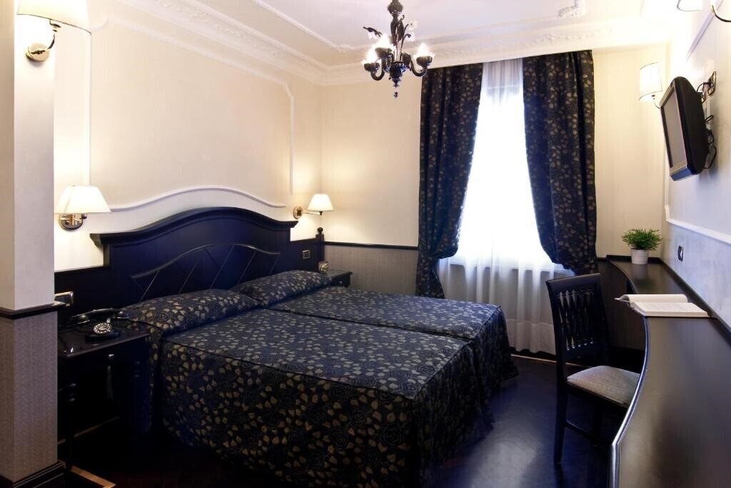 Картинка Best Roma 4*