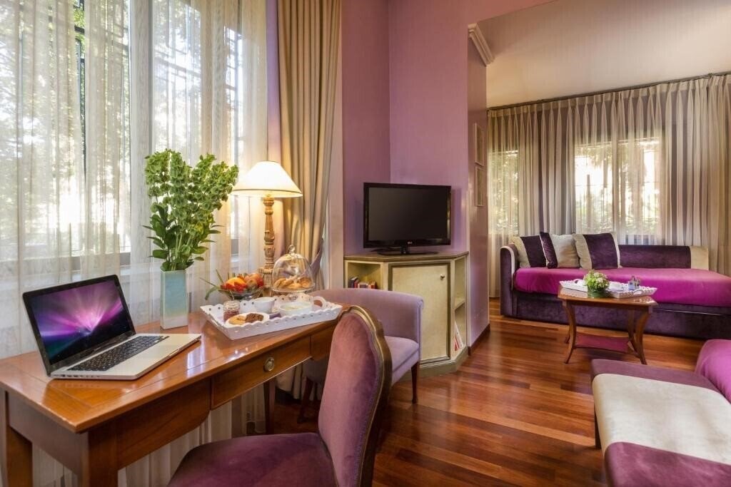 Картинка Fenix 4*