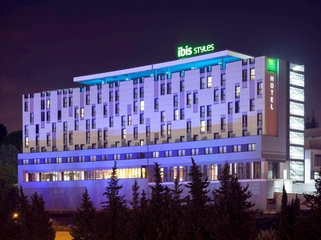 Готель Ibis Styles Roma Eur - Ex Mm 4*