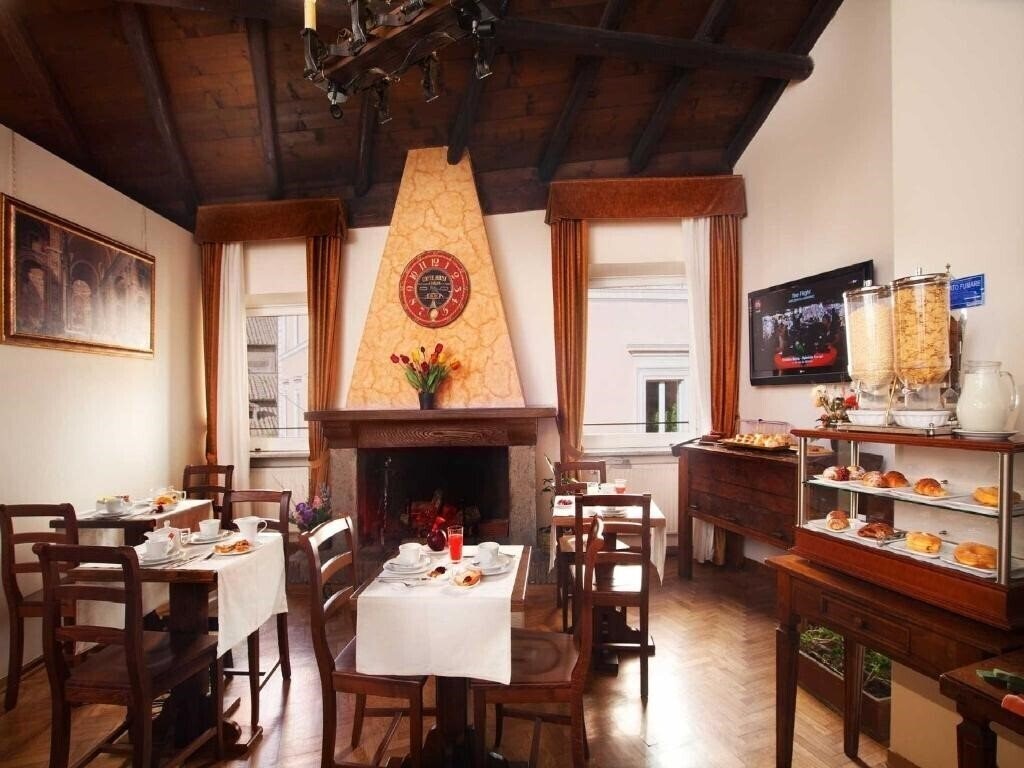 Зображення Pantheon Inn 4*
