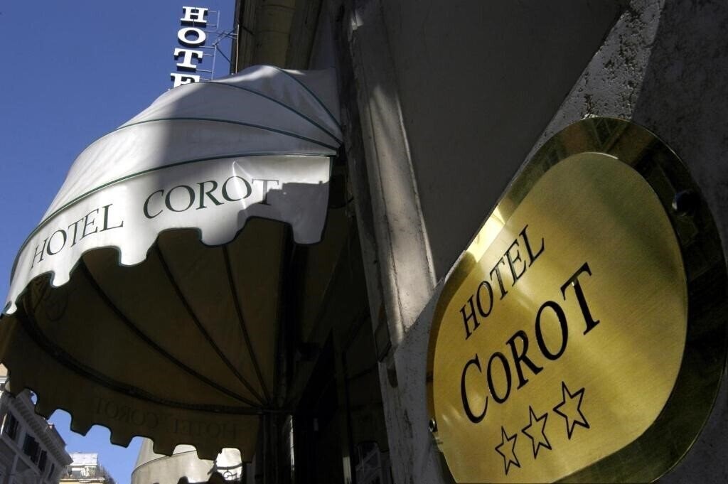 Готель Corot 3*