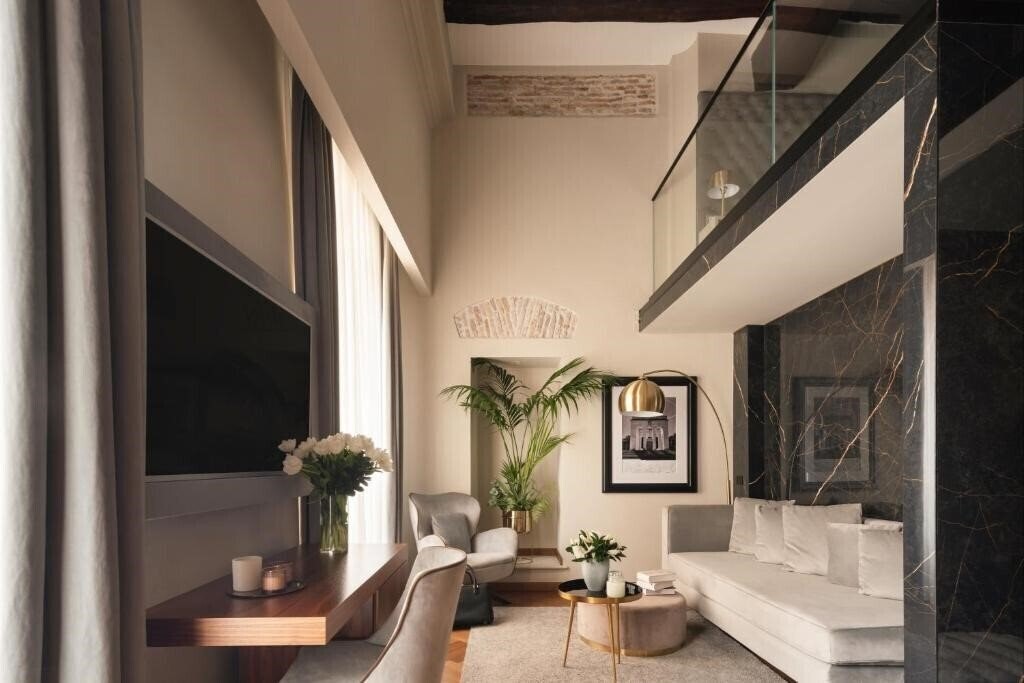 Фото Antico Albergo del Sole al Pantheon 4*