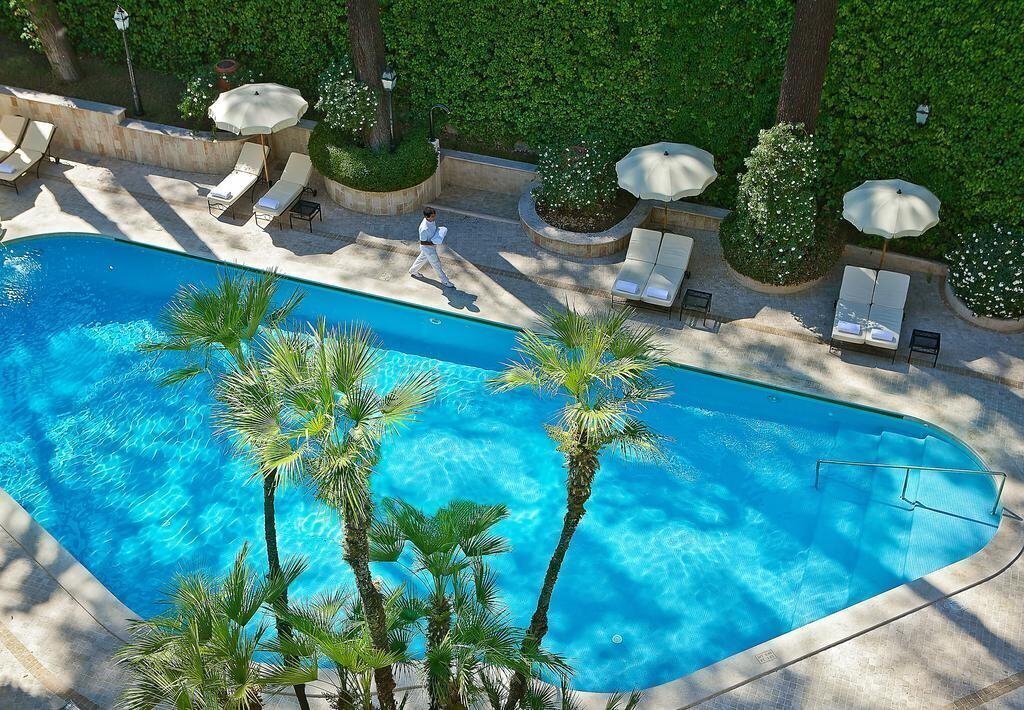 Отель Aldrovandi Villa Borghese 5*