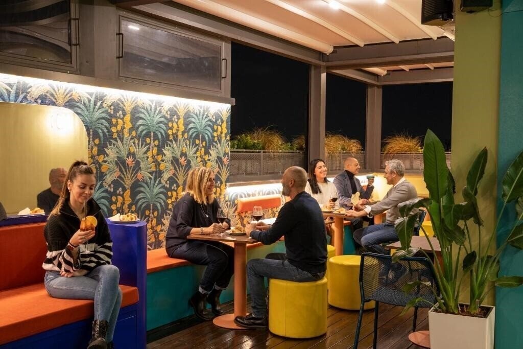 Готель Montecarlo 3*