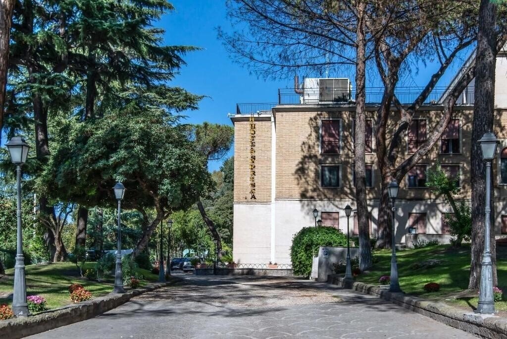 Отель Santa Prisca 2*
