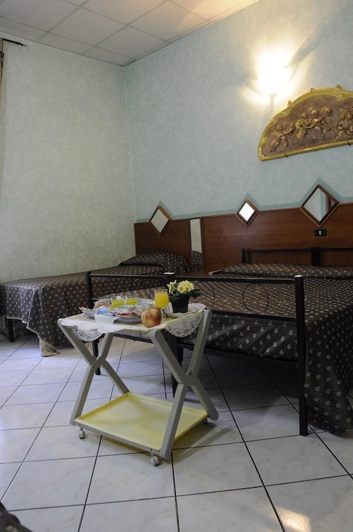 Фотографія Farini 2*