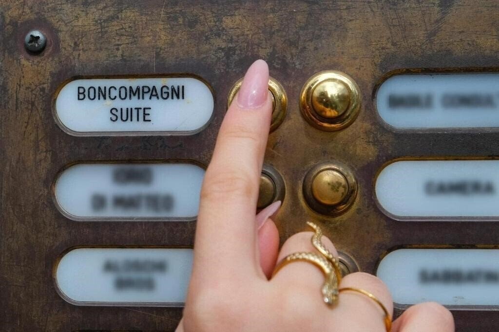 Картинка Boncompagni Suite 2*