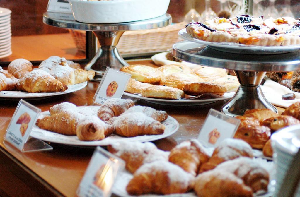 Фото Holiday Inn Rome Aurelia 4*