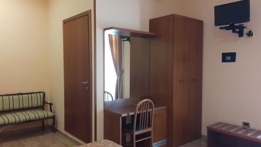 Отель Aristotele 2*