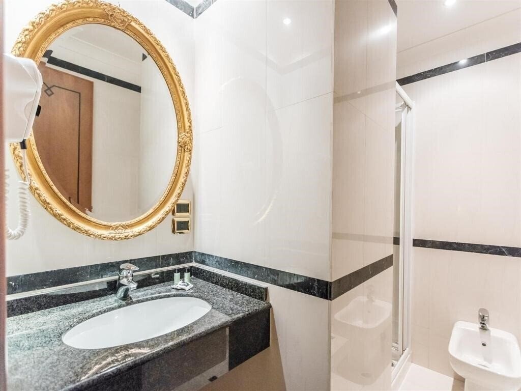 Фотографія Regio 3*