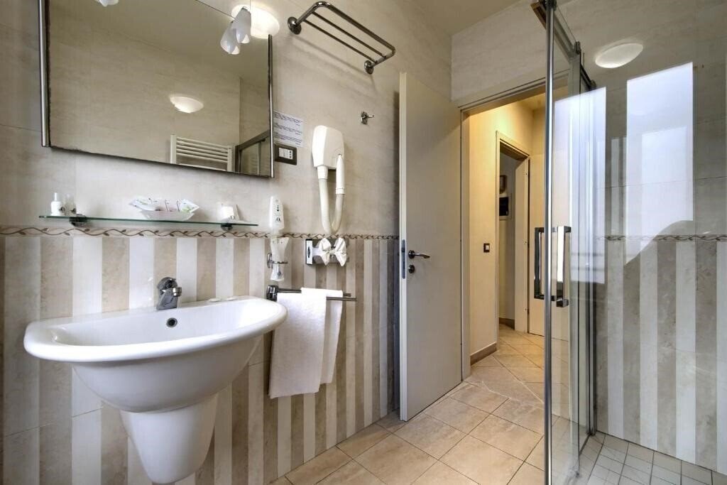 Фотография Domus Australia Hotel 4*
