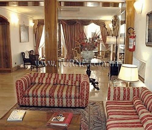 Готель Cecil 3*