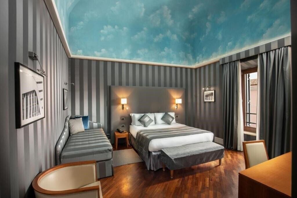 Фото Monti Palace Hotel 4*