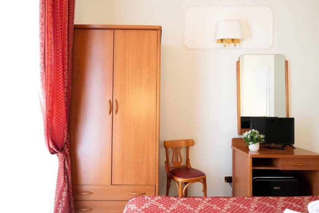 Картинка Hotel Romantica 3*