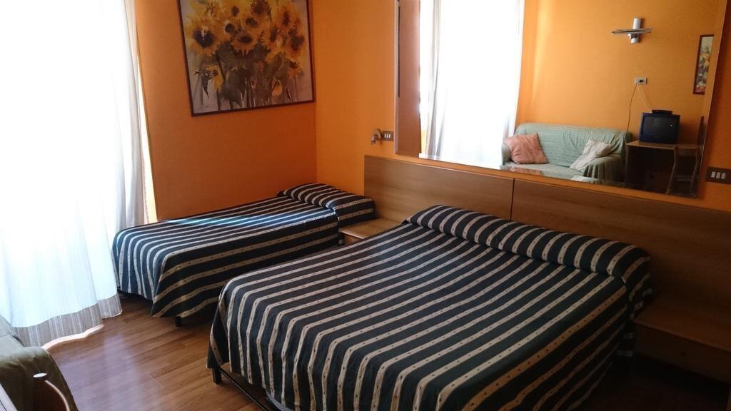 Зображення Urbis Hotel 2*