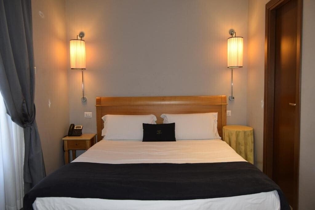 Отель Hotel dei Quiriti 1*