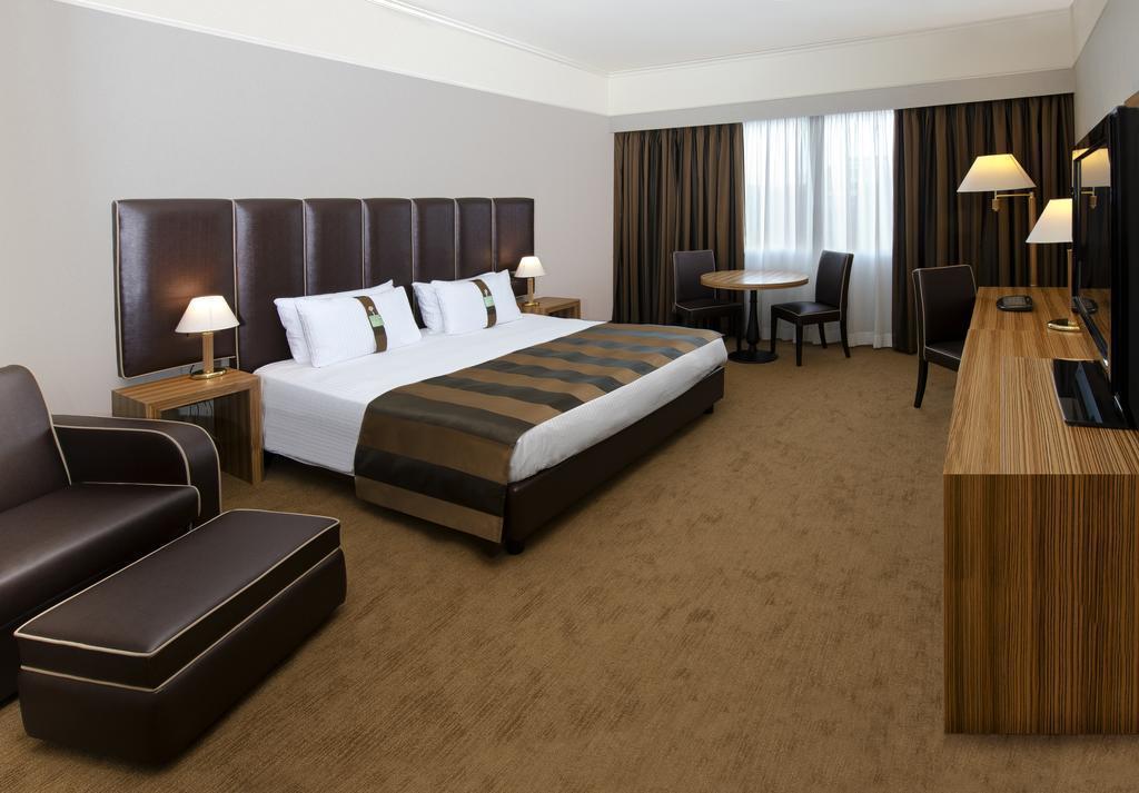 Картинка Holiday Inn Rome Eur Parco dei Medici 4*