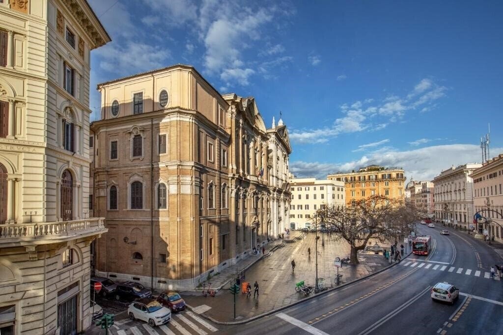 Отель Navona Palace 5*