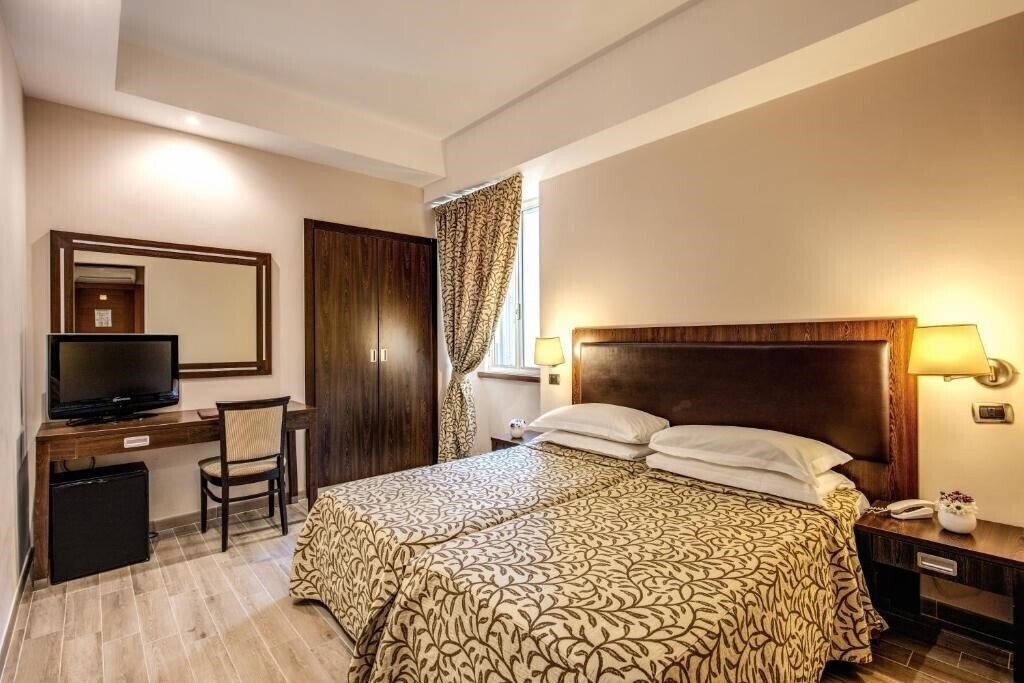 Отель Villafranca 4*