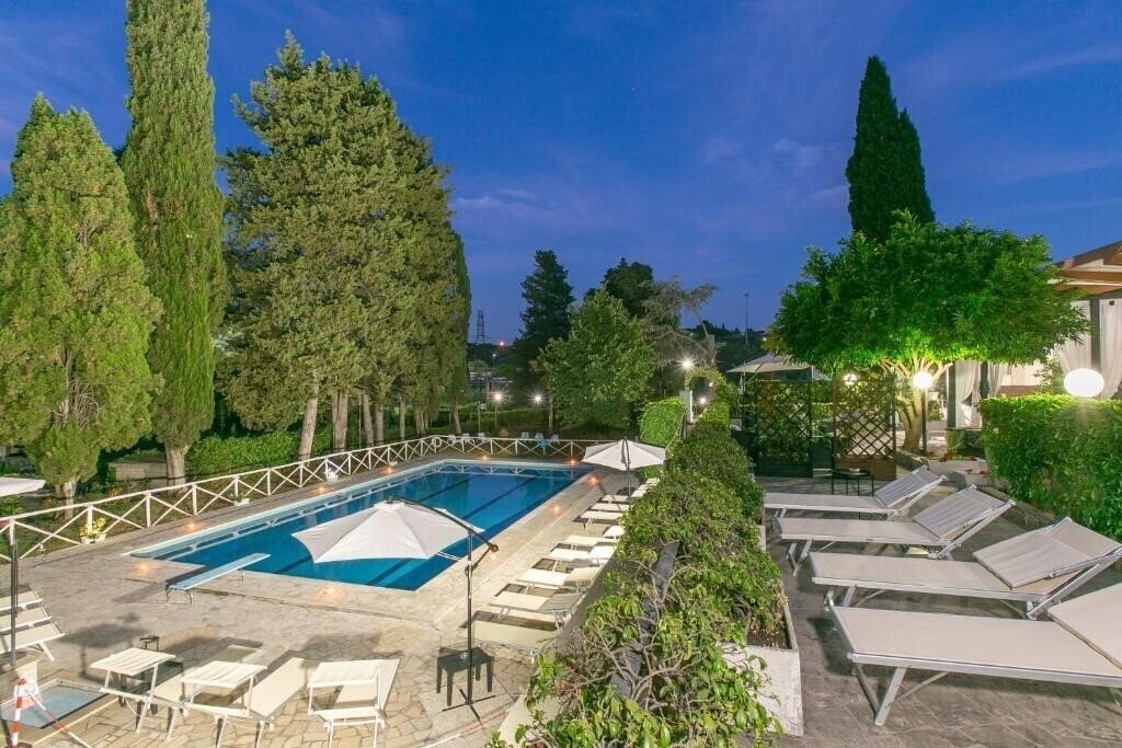 Готель Hotel Boomerang 3*