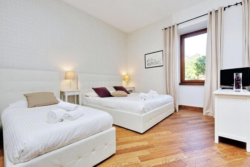 Готель Bella San Pietro 5*