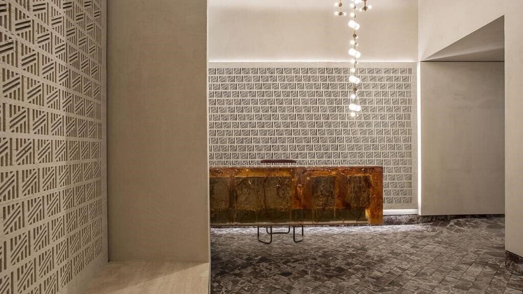 Картинка Fendi Private Suites 5*