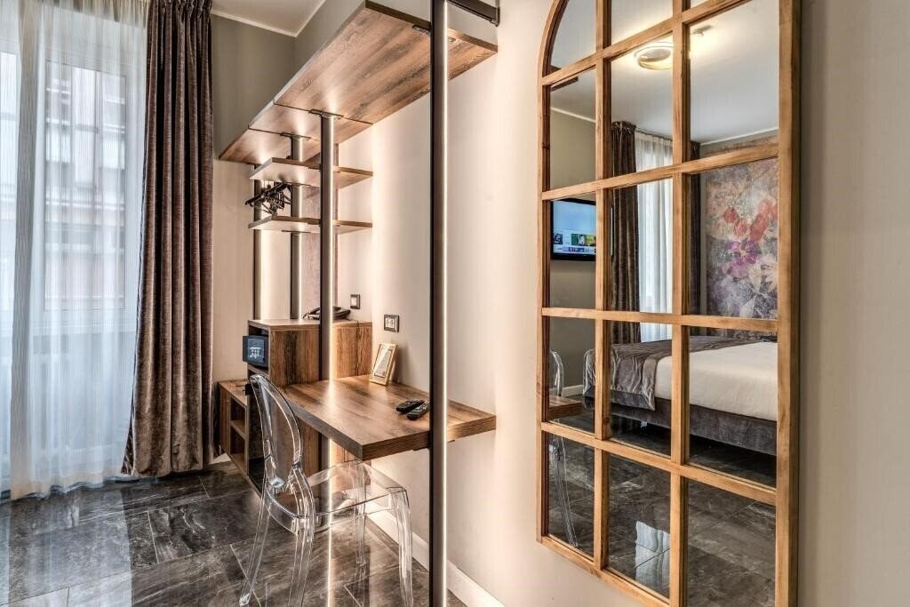 Отель Apollo Boutique 4*