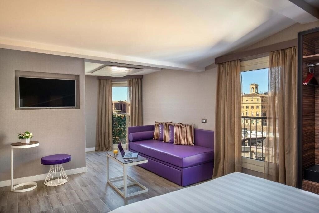 Картинка The Republic 4*