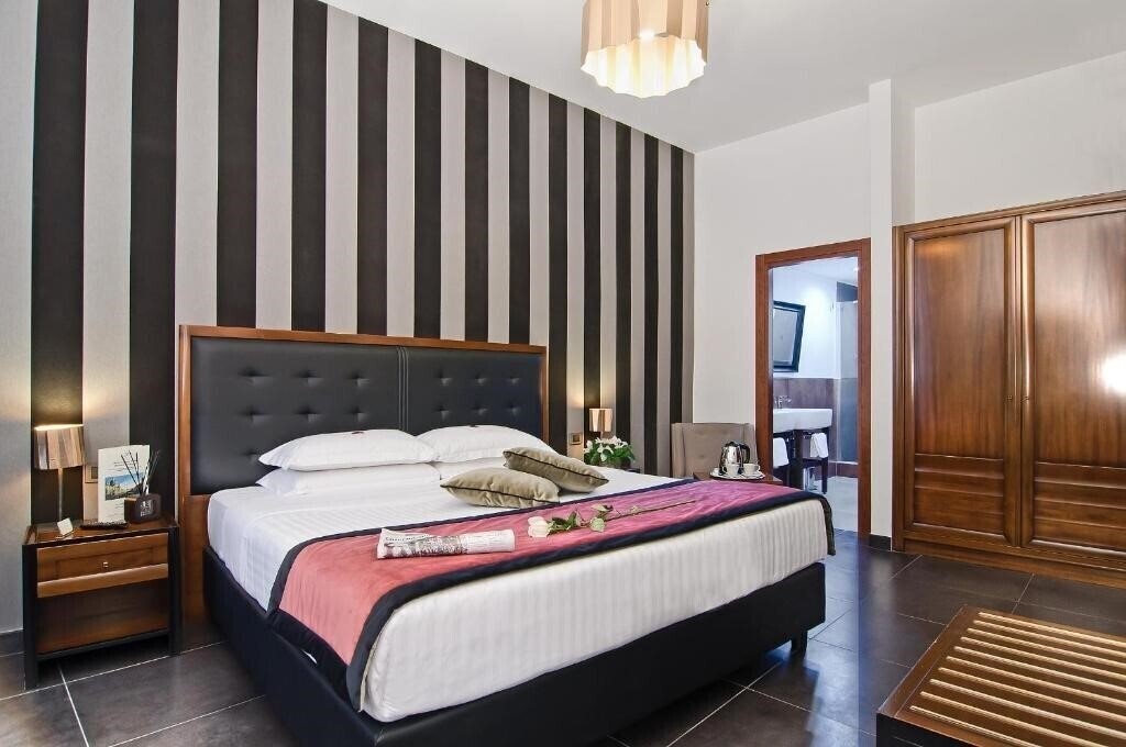 Отель Navona Colors Hotel 3*