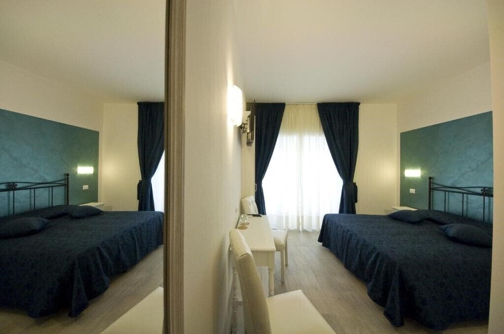 Фото Atlantis Inn Roma 3*
