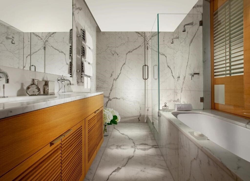 Фотография Bio Hotel Raphael - Relais & Chateaux 5*